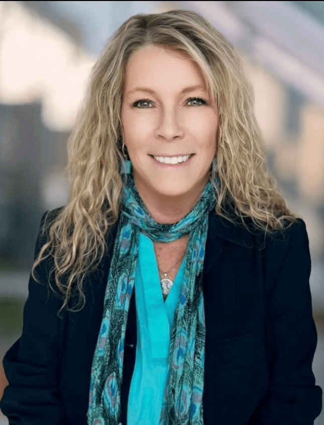 Kelly-Sanders Kelly Sanders Transaction Coordinator